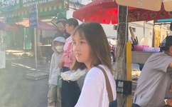 昆明三对夫妻聚会